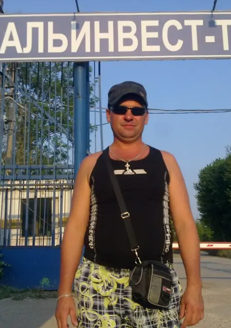 Я Александр, 51, из Щекино, ищу знакомства без обязательств