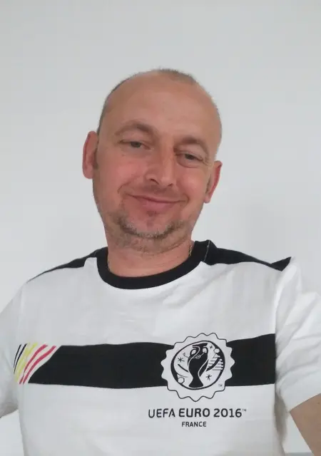 Ruslan з Харкова, мені 52 років, познайомлюсь для дружби