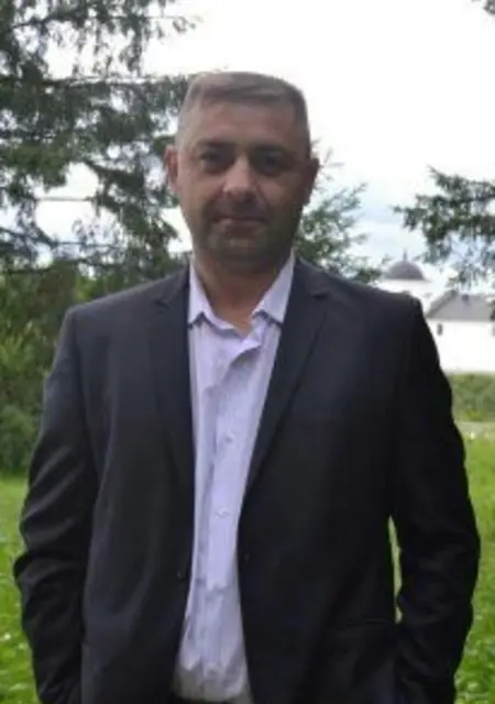 Aleksandr из Екатеринбурга, мне 45, познакомлюсь без обязательств