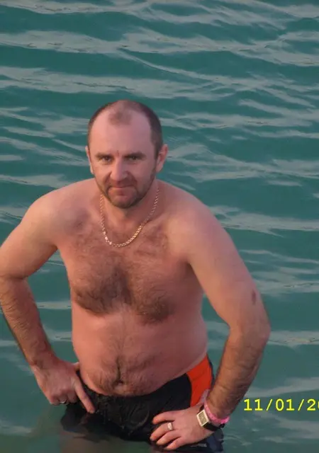 Я Геннадий, 49, из Губкина, ищу знакомства без обязательств