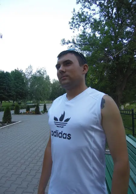 Дмитрий из Валуек, ищу на сайте знакомства на одну ночь