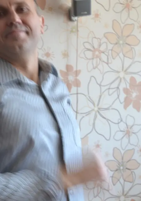 Егор из Хабаровска, ищу на сайте знакомства на одну ночь