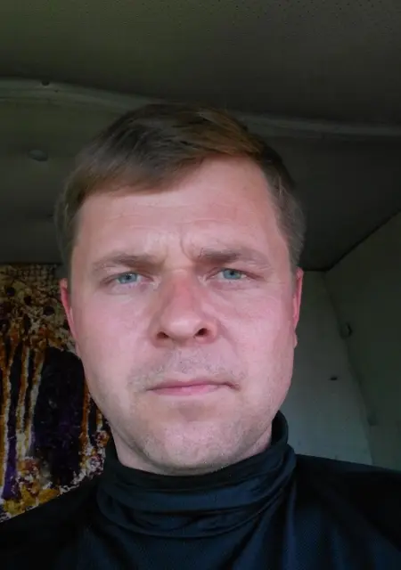 Алекс из Ейска, мне 41, познакомлюсь для вирта