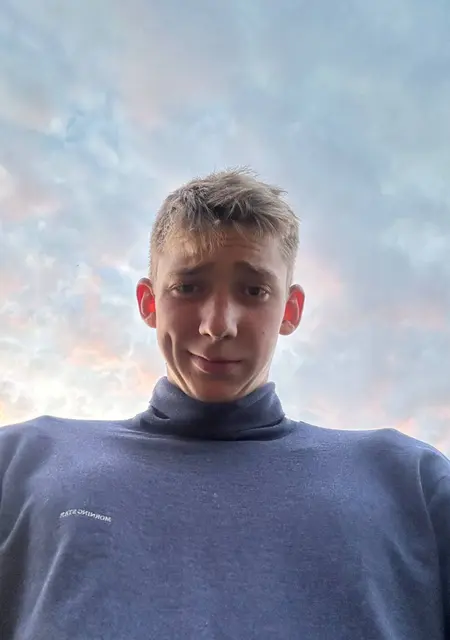 Я Саня, 20, знакомлюсь для общения в Шерегеш