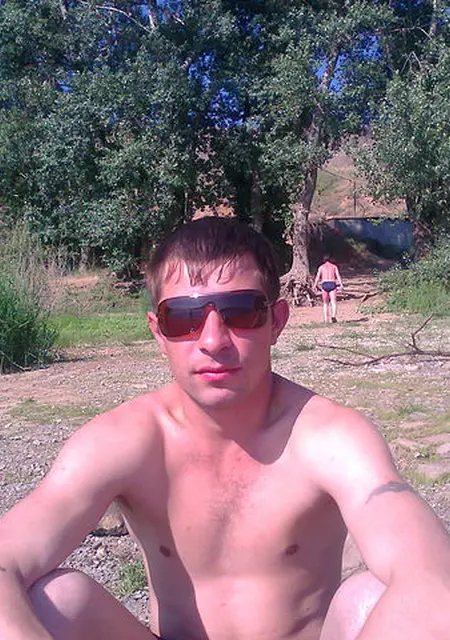 Я Алексей, 41, из Волжского, ищу знакомство для постоянных отношений