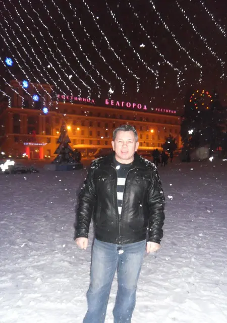Alex из Белгорода, мне 63, познакомлюсь на одну ночь