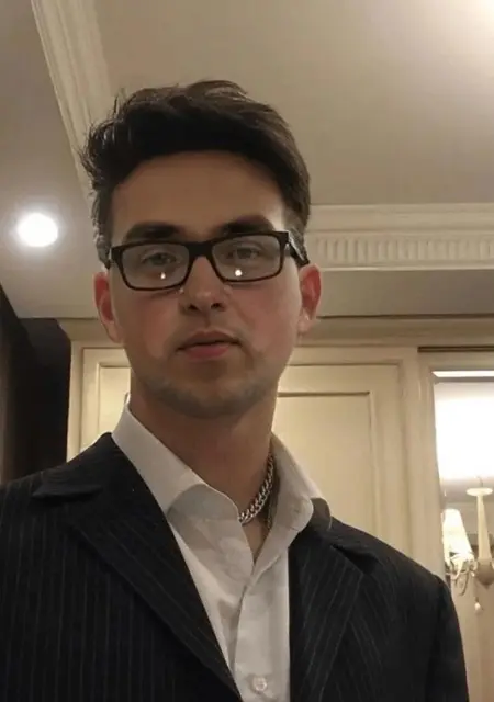 Я Алексей, 27, из Норильска, ищу знакомства без обязательств