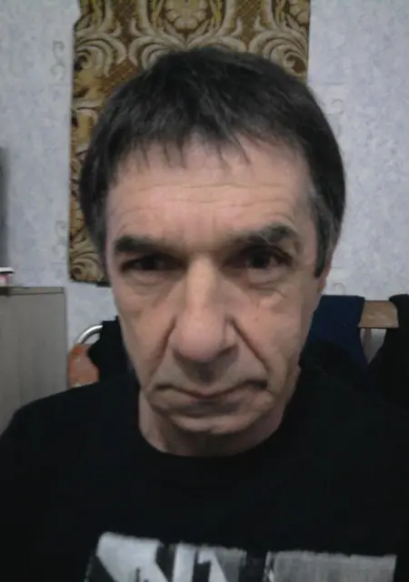 Виктор из Новочеркасска, ищу на сайте знакомства на одну ночь