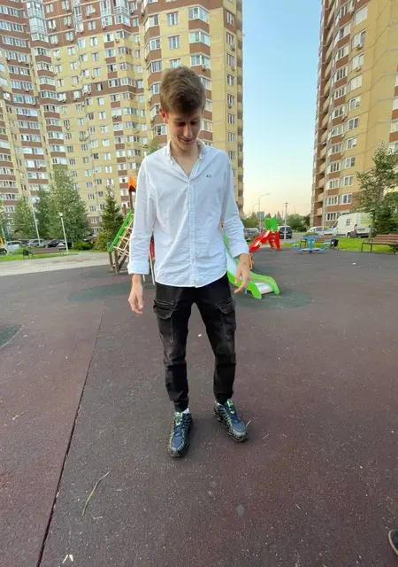 Илья из Краснознаменска, мне 27, познакомлюсь для вирта