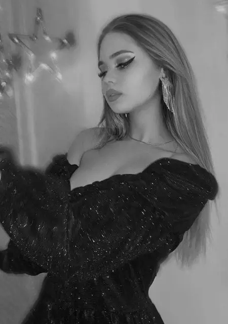 Я Виктория, 21, из Новосибирска, ищу знакомство для постоянных отношений