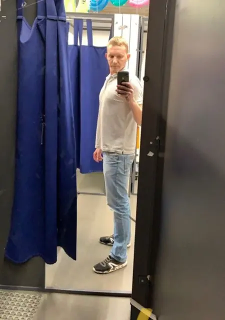 Pavel из Лобни, ищу на сайте знакомства без обязательств