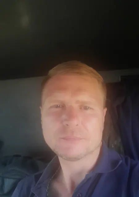 Алексей из Ростовской, ищу на сайте постоянные отношения