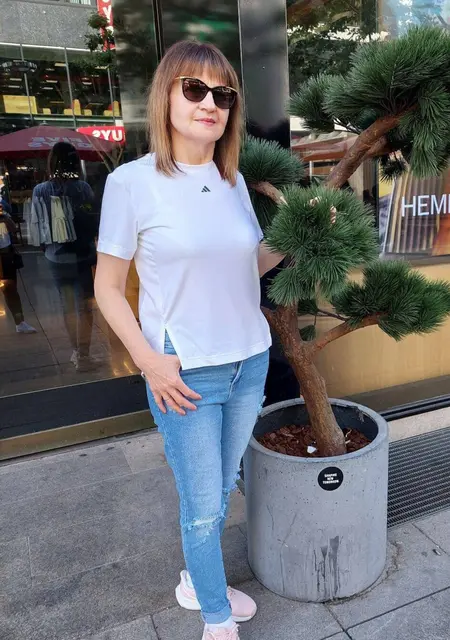 Я Оля, 42, знакомлюсь без обязательств в Москве