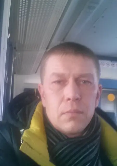 Я Владимир, 45, знакомлюсь без обязательств в Коломне