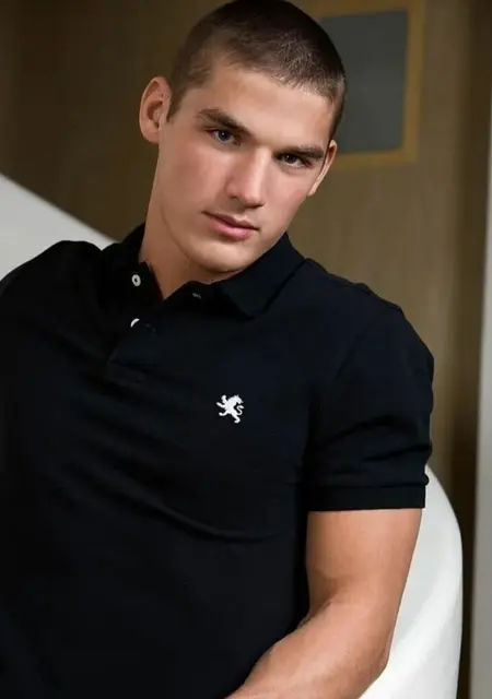 Я Питр, 34, из Тобольска, ищу знакомства без обязательств