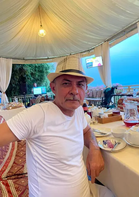 Я Георгий, 58, знакомлюсь для постоянных отношений в Сочи