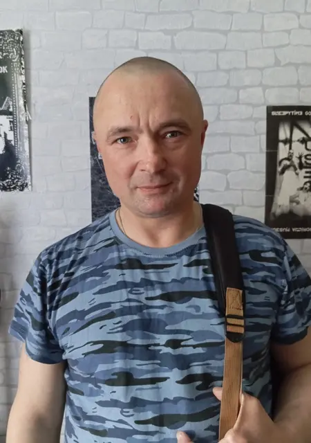 Я Юра, 51, из Оренбурга, ищу знакомство для открытые отношения