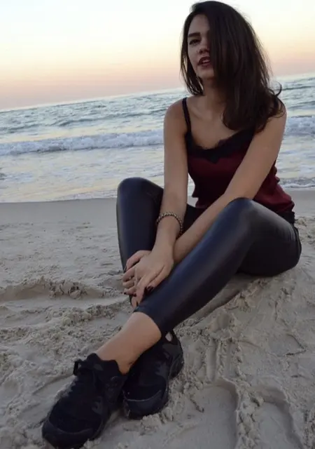 Anna из Николаева, ищу на сайте приятное времяпровождение