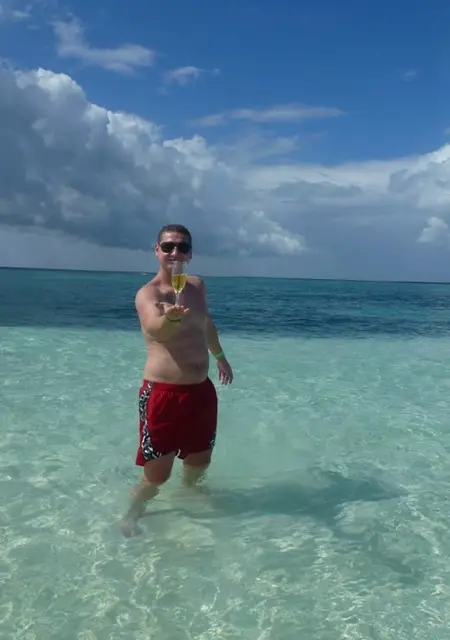 Я Денис, 39, знакомлюсь для приятного времяпровождения в Биробиджане