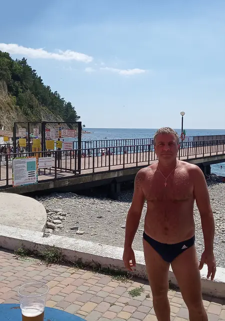 Михаил из Новороссийска, мне 52, познакомлюсь без обязательств