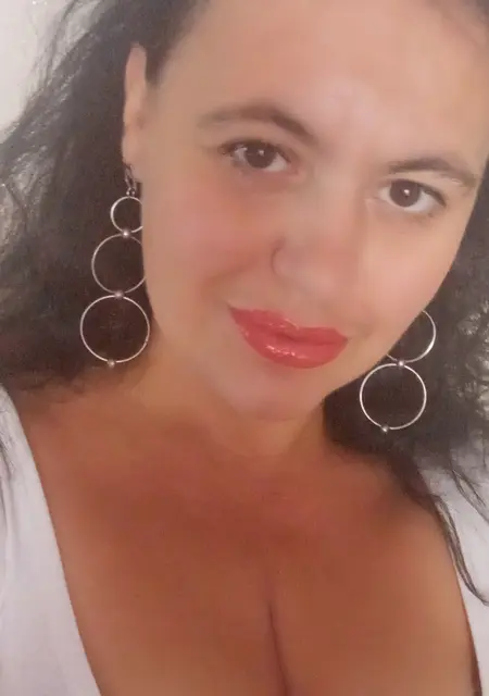 Я Ольга, 40, знакомлюсь для приятного времяпровождения в Херсоне