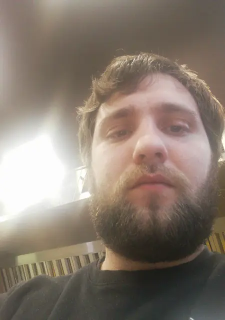 Kriptik из Пятигорска, мне 25, познакомлюсь для дружбы