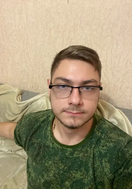 Я Иван, 23, из Каневской, ищу знакомства на одну ночь