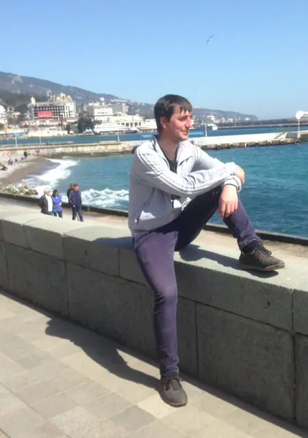 Евгений из Пушкина, мне 36, познакомлюсь без обязательств