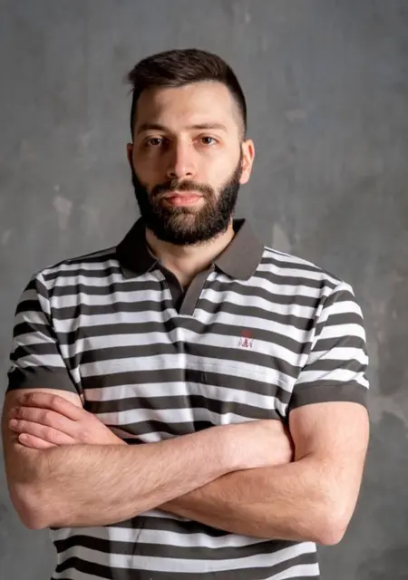 Иван из Находки, мне 47, познакомлюсь для приятного времяпровождения