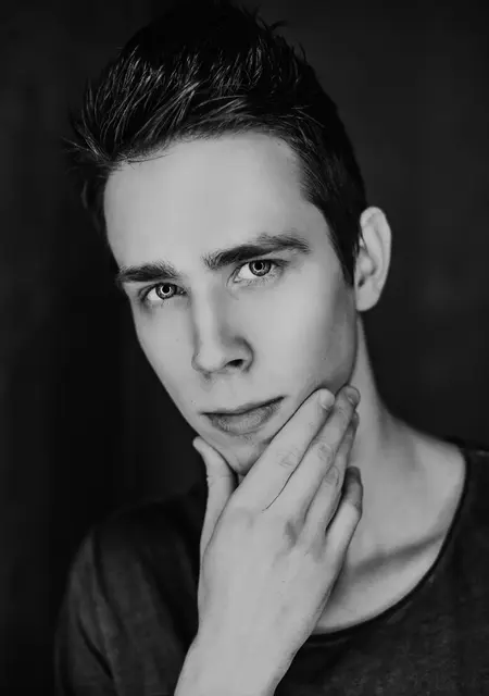 Аркадий из Севастополя, мне 31, познакомлюсь на одну ночь