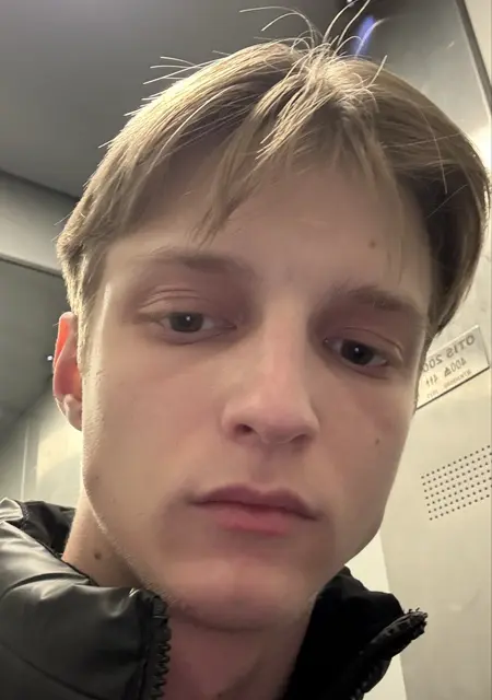 Я Jam, 20, знакомлюсь для приятного времяпровождения в Томске