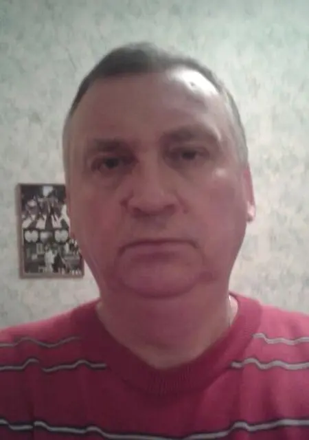Я Олег, 64, из Челябинска, ищу знакомства без обязательств