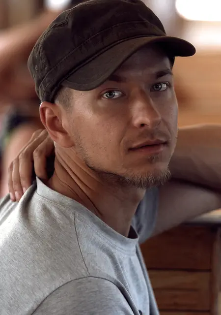 Я Егор, 41, из Пскова, ищу знакомство для приятного времяпровождения