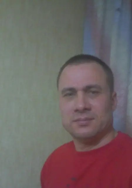 Ruslan из Салехарда, ищу на сайте постоянные отношения