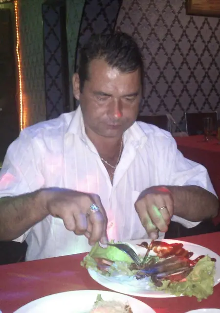 Александр из Южно-Сахалинска, ищу на сайте приятное времяпровождение