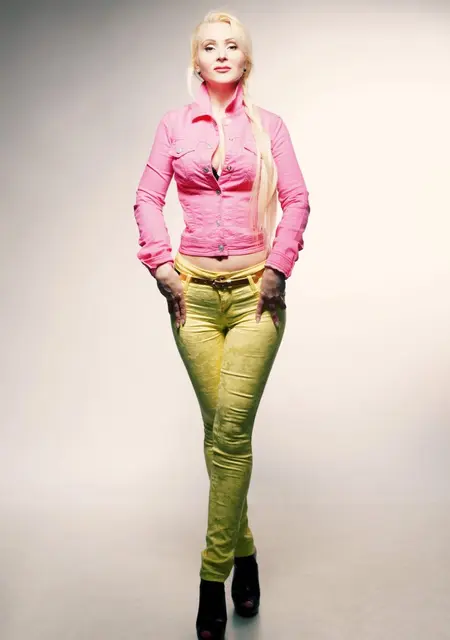 Я Nastya, 46, из Таганрога, ищу знакомство для постоянных отношений