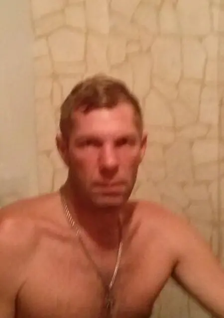 Я Albert, 49, из Невинномысска, ищу знакомства без обязательств