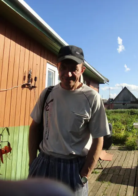 Я Борис, 54, знакомлюсь на одну ночь в Сыктывкаре