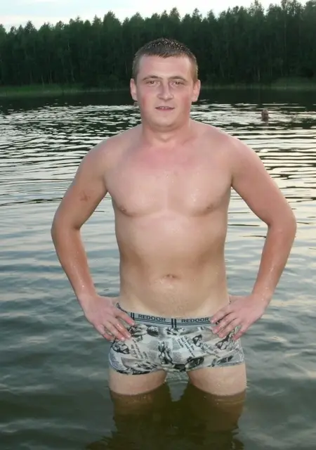 Я Александр, 35, знакомлюсь без обязательств в Балакове