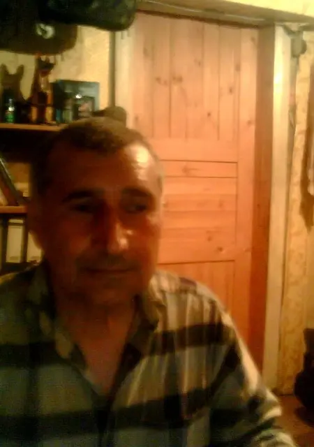 Я Владимир, 61, из Ростова, ищу знакомства без обязательств