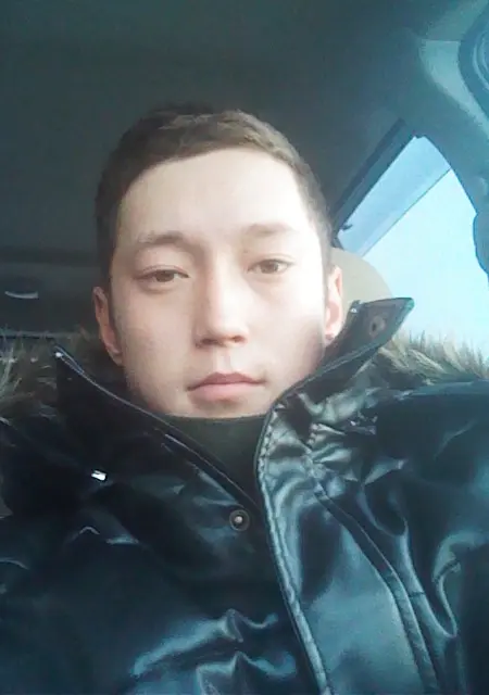 Я Денчик, 31, из Якутска, ищу знакомства без обязательств