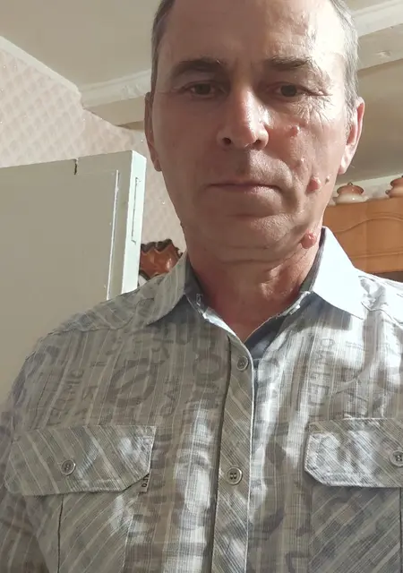 Я Алексей Сычев, 61, знакомлюсь для приятного времяпровождения в Москве