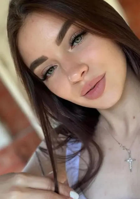 Я Анастасия, 24, знакомлюсь для открытые отношения в Санкт-Петербурге