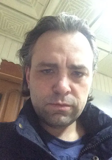 Я Дмитрий, 43, из Мончегорска, ищу знакомства на одну ночь