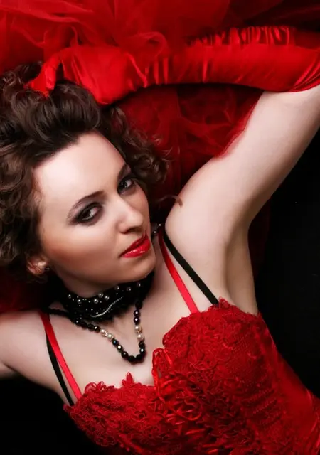 Я Гала, 44, из Владивостока, ищу знакомства на одну ночь