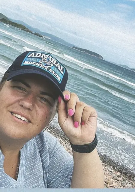 Я Виктория, 33, из Владивостока, ищу знакомство для совместных путешествий