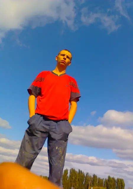 Виталёк из Ельца, ищу на сайте знакомства на одну ночь