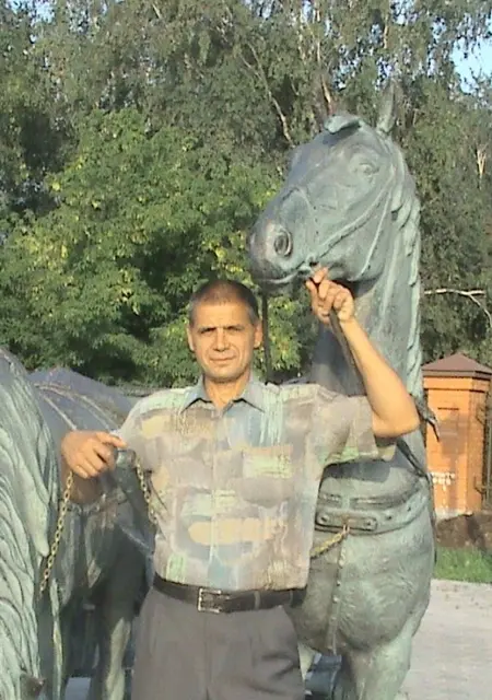 Андрей из Тобольска, ищу на сайте знакомства без обязательств