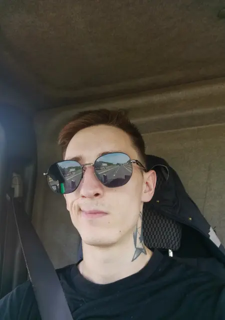 Я Алексей, 25, из Костромы, ищу знакомства на одну ночь