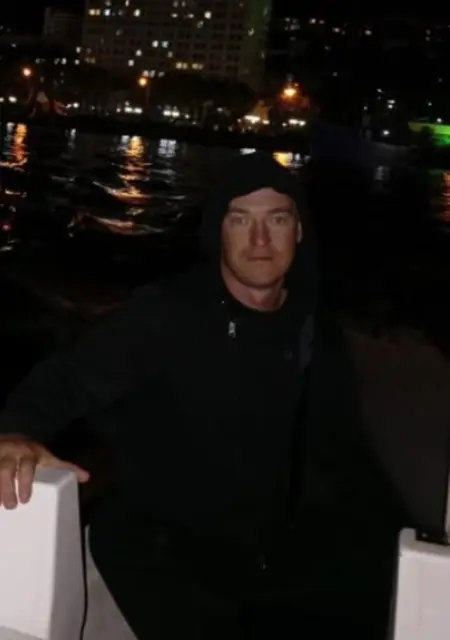 Владимир из Арсеньева, мне 37, познакомлюсь на одну ночь